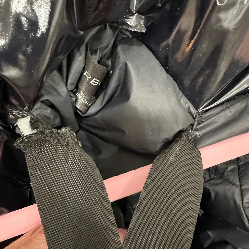 Carbon38 Shiny Black Takara Shine Puffer Jacket Medium - Picture 8 of 15